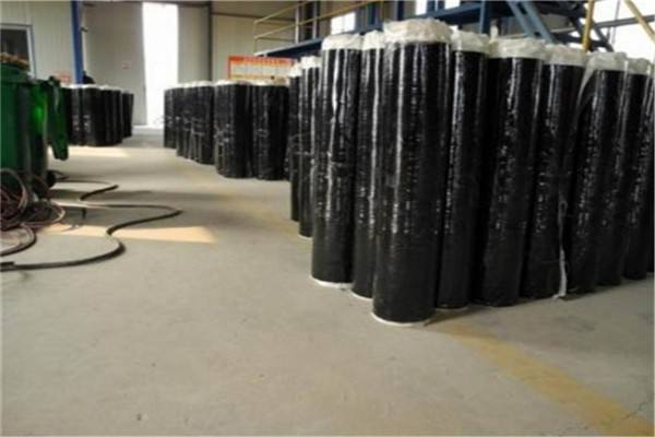 防裂贴生产车间