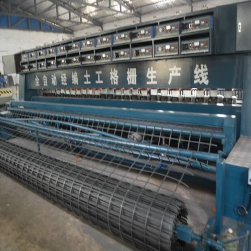 土工格栅生产线